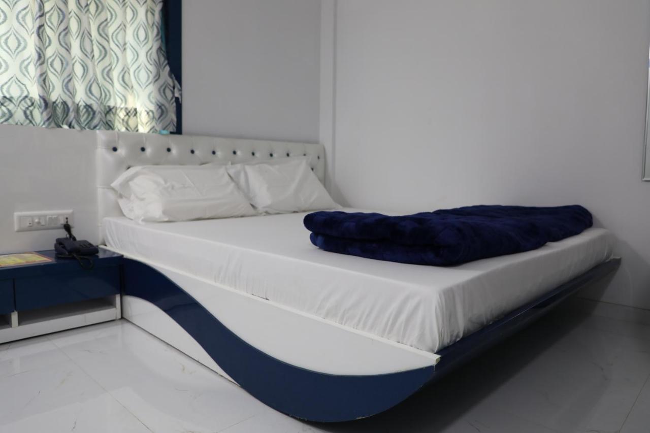 Hotel Pearl Navi Mumbai Zewnętrze zdjęcie