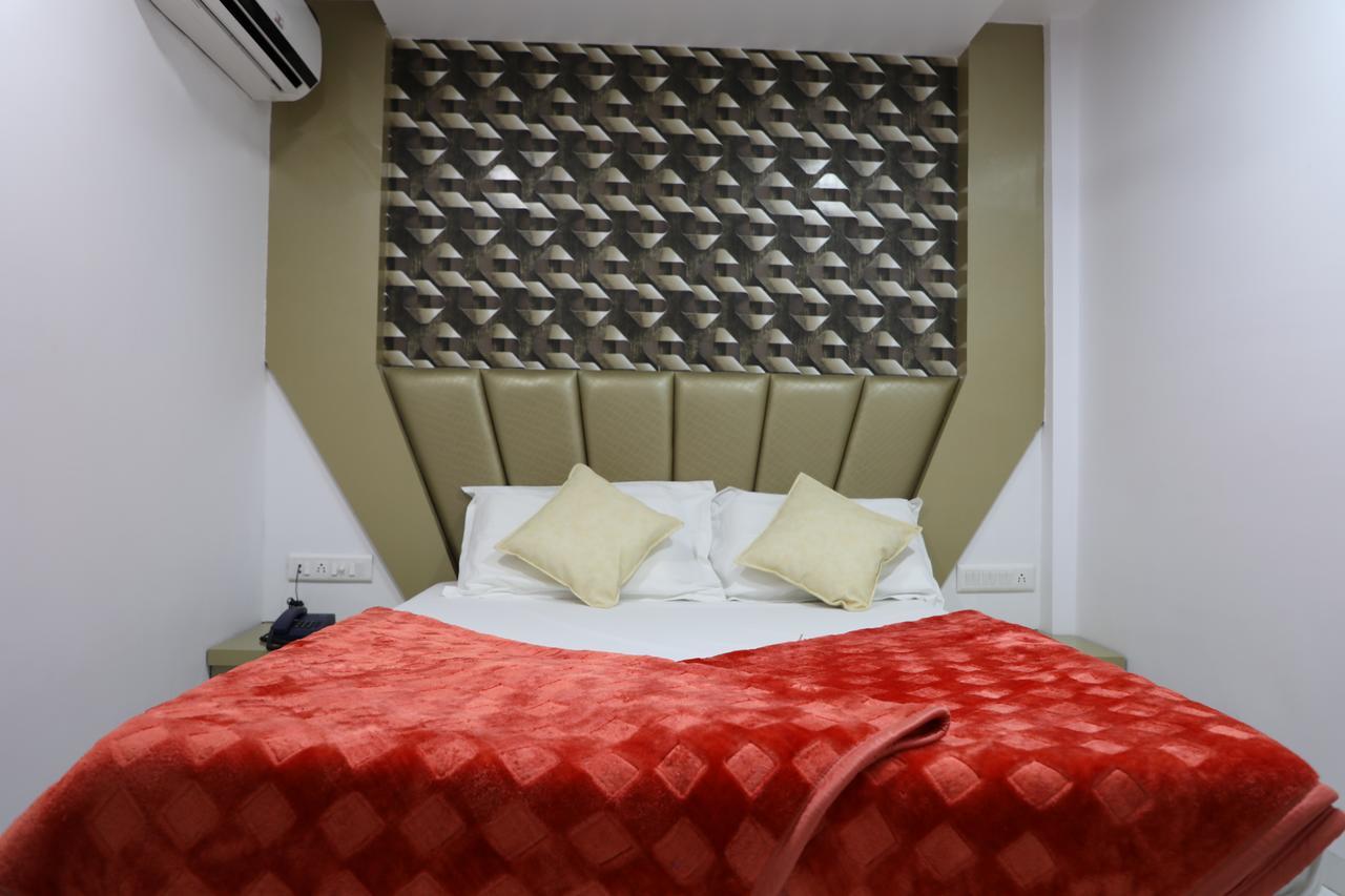 Hotel Pearl Navi Mumbai Zewnętrze zdjęcie