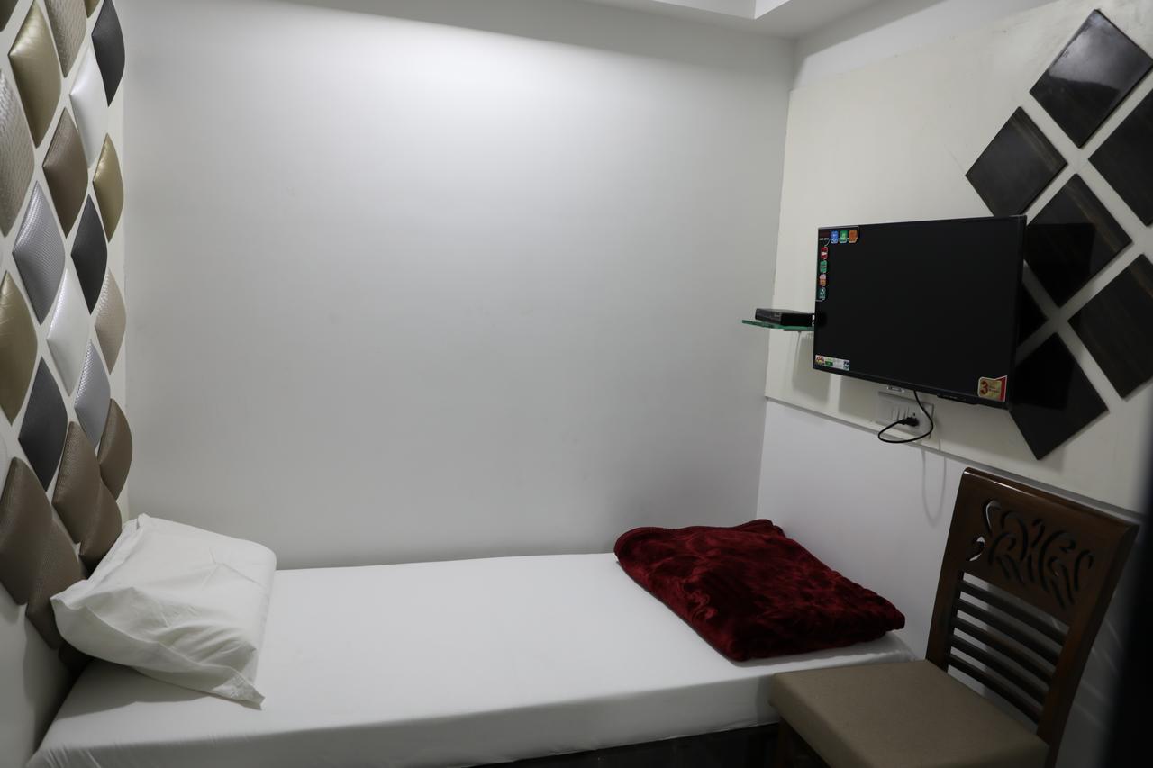 Hotel Pearl Navi Mumbai Zewnętrze zdjęcie