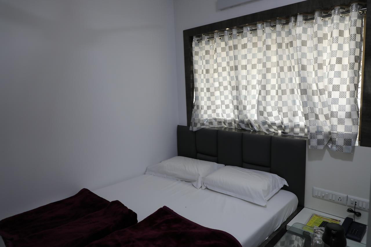 Hotel Pearl Navi Mumbai Zewnętrze zdjęcie